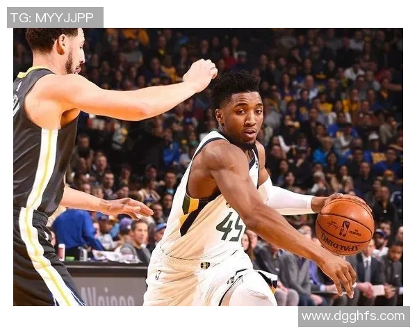 深圳篮球队灵活性变革引发热议探索新战术与团队协作的未来发展