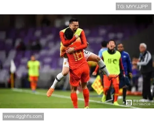 重庆与深圳足球队赛后复盘分析两队状态及表现对比 重庆与深圳足球队赛后复盘分析两队状态及表现对比