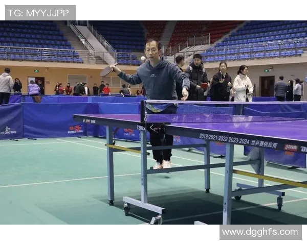 乒乓球的魅力与团结力量重庆乒乓球队的协作之道揭秘